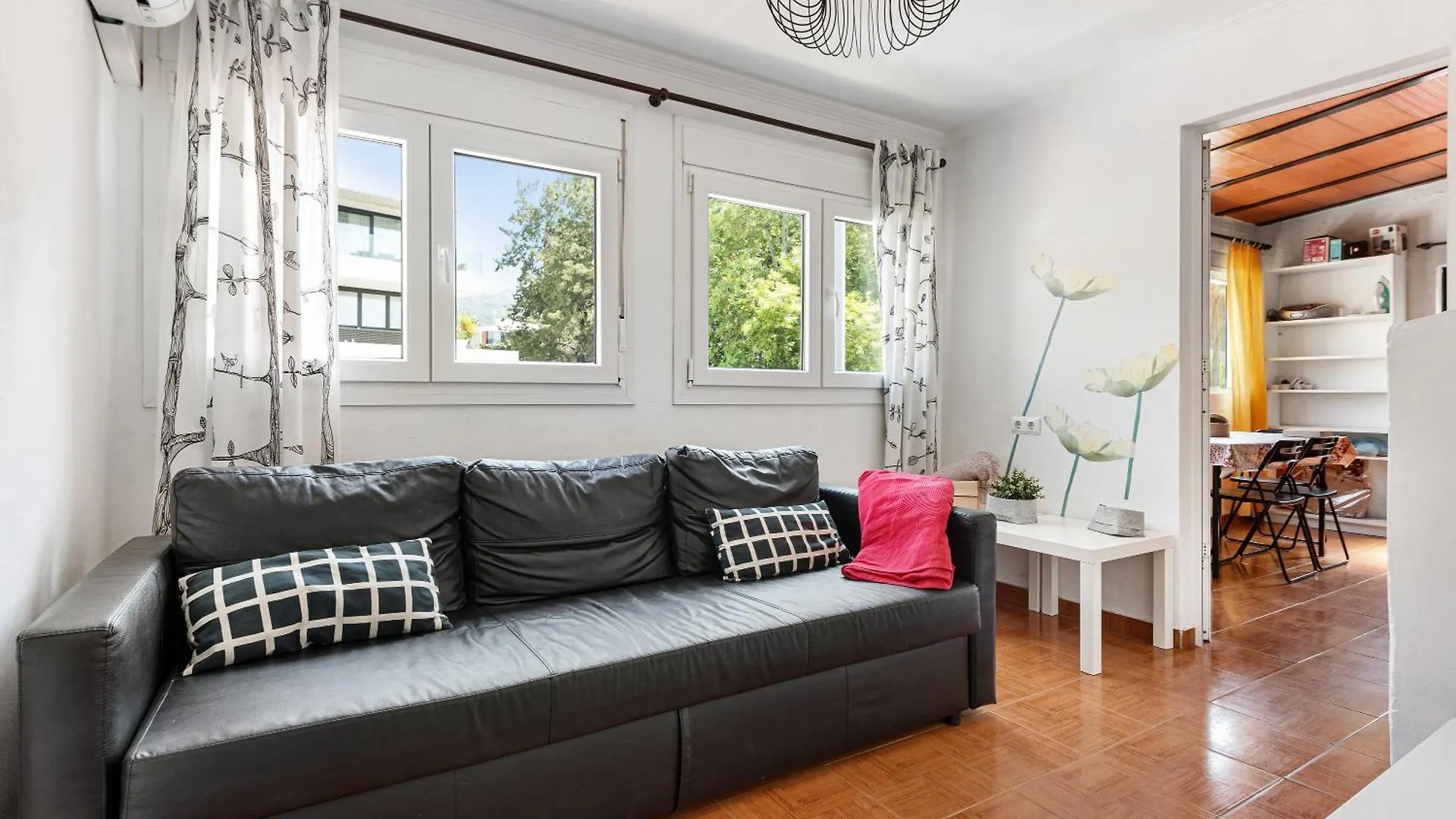Beach Apartment In 말라가